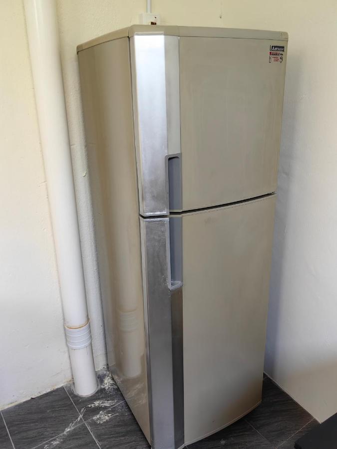 Ww Hostel 22A Private Shower George Town Bagian luar foto